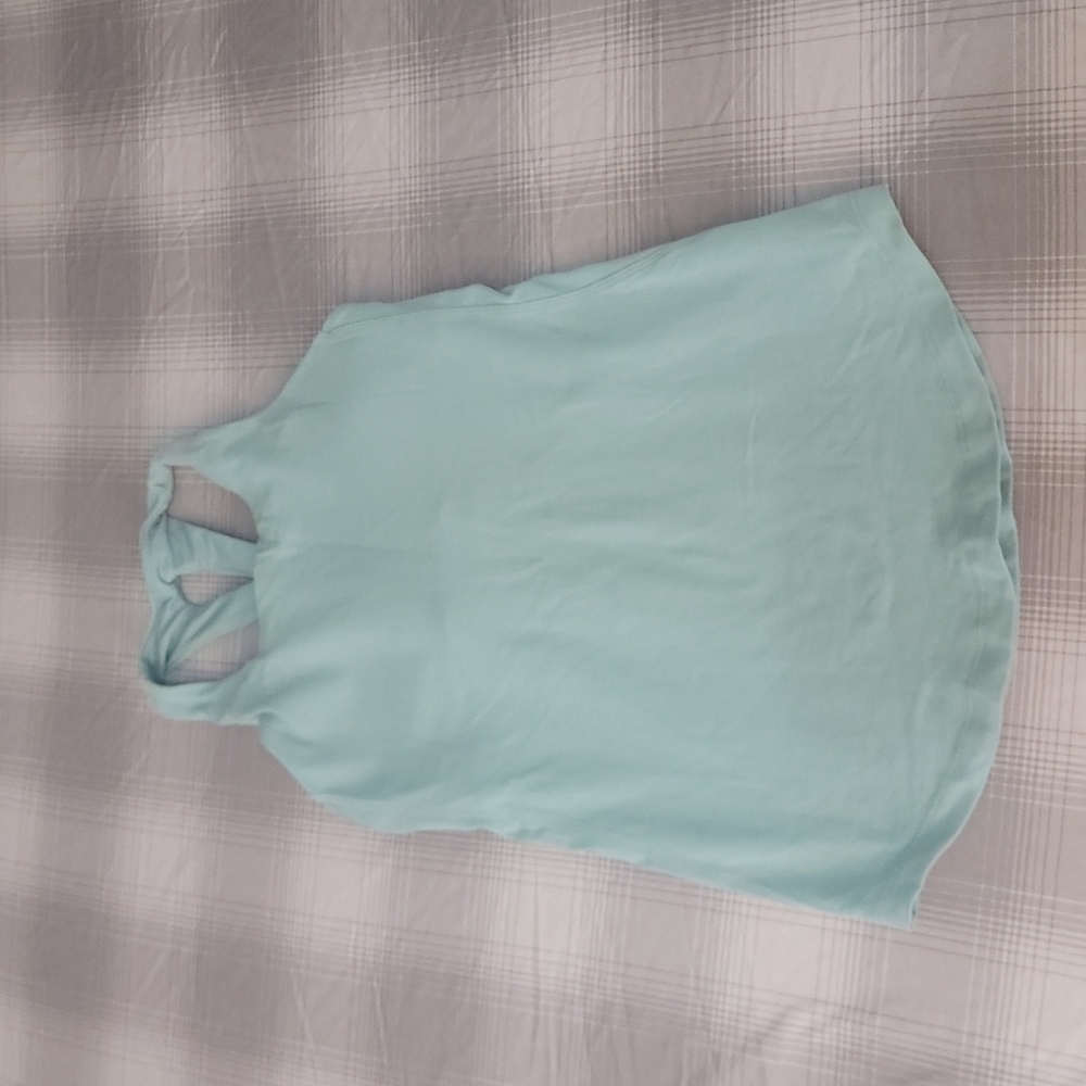 Lululemon tank size 6